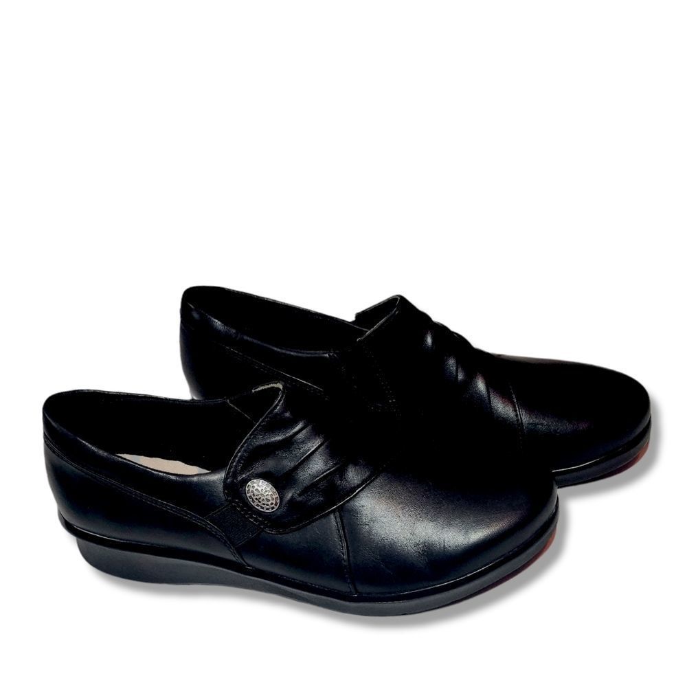 New Women's Clarks Hope Roxanne Slip-On size 6.5